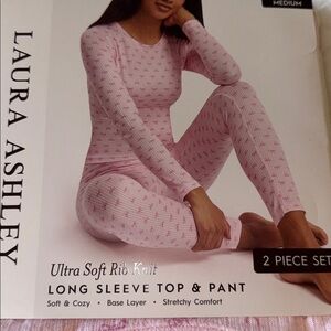 LAURA ASHLEY ultrasoft rib-knit long sleeve top and pant